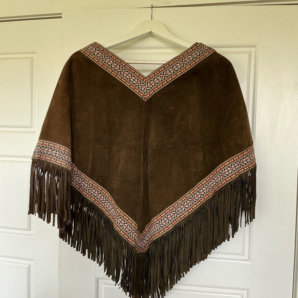 Ladies Suede Poncho with Fringe